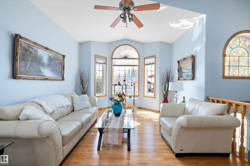 16403 88 Street, Edmonton, AB - Indoor Photo Showing Living Room