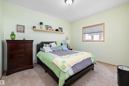 16403 88 Street, Edmonton, AB - Indoor Photo Showing Bedroom