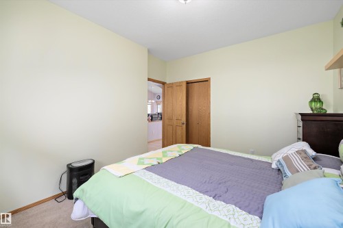 16403 88 Street, Edmonton, AB - Indoor Photo Showing Bedroom