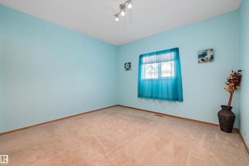 16403 88 Street, Edmonton, AB - Indoor Photo Showing Other Room