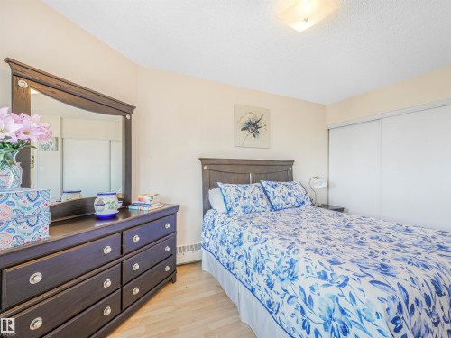 318 6710 158 Avenue, Edmonton, AB - Indoor Photo Showing Bedroom