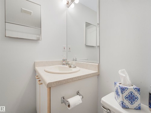 318 6710 158 Avenue, Edmonton, AB - Indoor Photo Showing Bathroom