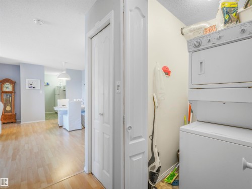318 6710 158 Avenue, Edmonton, AB - Indoor Photo Showing Laundry Room