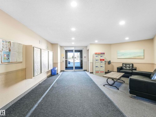318 6710 158 Avenue, Edmonton, AB - Indoor Photo Showing Other Room