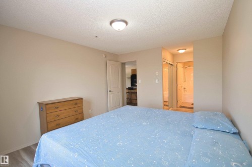 311 2098 Blackmud Creek Drive, Edmonton, AB - Indoor Photo Showing Bedroom