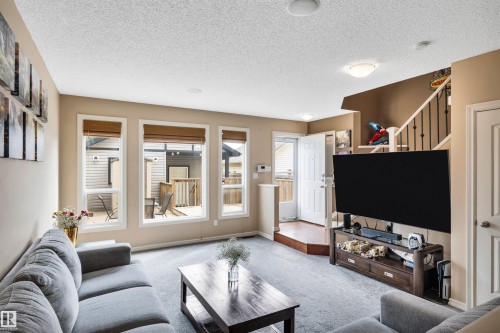 3733 12 Street, Edmonton, AB - Indoor Photo Showing Living Room