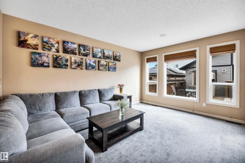 3733 12 Street, Edmonton, AB - Indoor Photo Showing Living Room