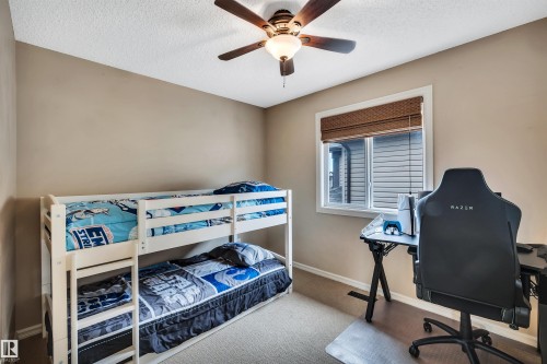 3733 12 Street, Edmonton, AB - Indoor Photo Showing Bedroom