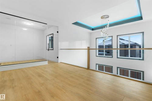 733 Astoria Way, Devon, AB - Indoor Photo Showing Other Room