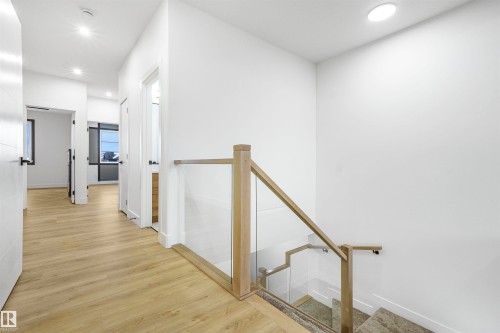 733 Astoria Way, Devon, AB - Indoor Photo Showing Other Room