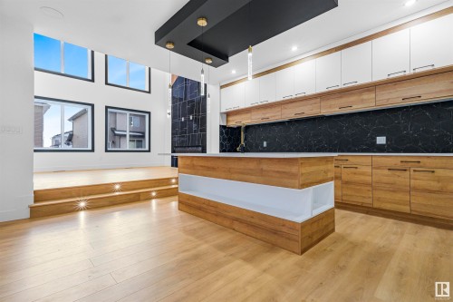 745 Astoria Way, Devon, AB - Indoor Photo Showing Other Room