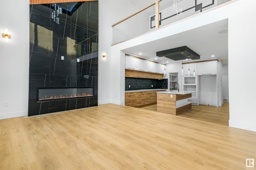 745 Astoria Way, Devon, AB - Indoor Photo Showing Kitchen