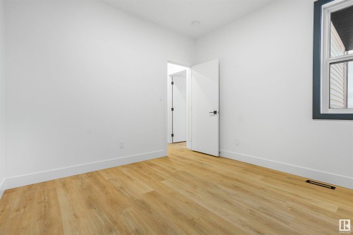 745 Astoria Way, Devon, AB - Indoor Photo Showing Other Room