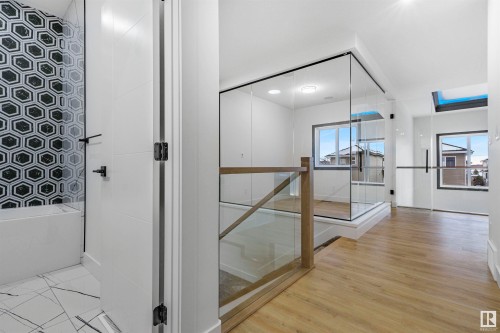 745 Astoria Way, Devon, AB - Indoor Photo Showing Other Room