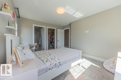 4136 Charles Link Link, Edmonton, AB - Indoor Photo Showing Other Room