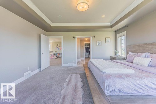 4136 Charles Link Link, Edmonton, AB - Indoor Photo Showing Bedroom