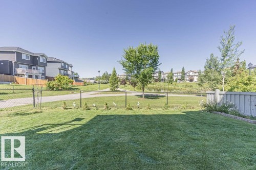 4136 Charles Link Link, Edmonton, AB - Outdoor