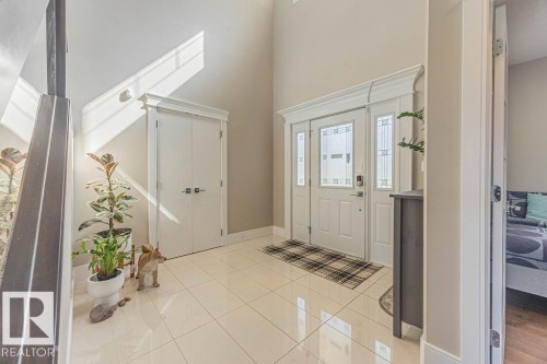 4136 Charles Link Link, Edmonton, AB - Indoor Photo Showing Other Room