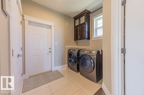 4136 Charles Link Link, Edmonton, AB - Indoor Photo Showing Laundry Room