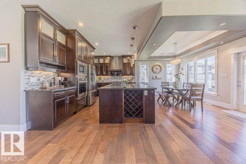 4136 Charles Link Link, Edmonton, AB - Indoor Photo Showing Kitchen With Upgraded Kitchen
