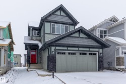 130 SUNLAND Way  Sherwood Park, AB T8H 2Y6