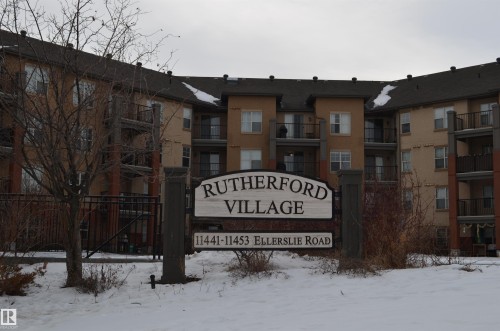 111 11445 Ellerslie Road, Edmonton, AB - Outdoor