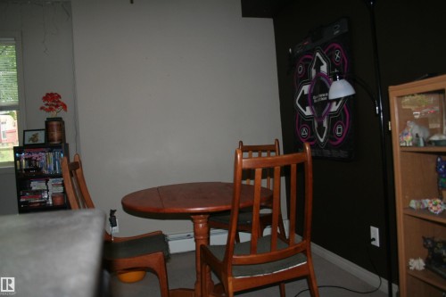 111 11445 Ellerslie Road, Edmonton, AB - Indoor