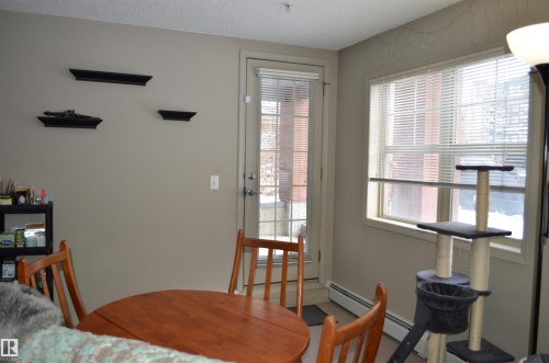 111 11445 Ellerslie Road, Edmonton, AB - Indoor