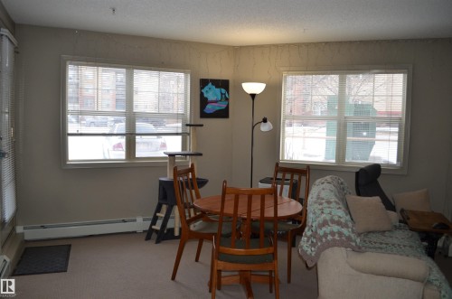 111 11445 Ellerslie Road, Edmonton, AB - Indoor