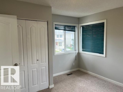 16 West-1033 Youville Drive W, Edmonton, AB - Indoor