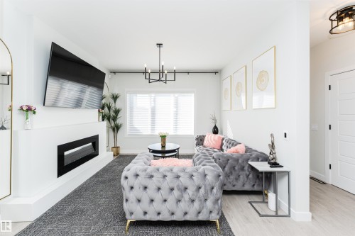 7343 179 Avenue, Edmonton, AB - Indoor With Fireplace