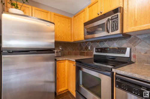 50 150 Edwards Drive, Edmonton, AB - Indoor Photo Showing Kitchen With Stainless Steel Kitchen