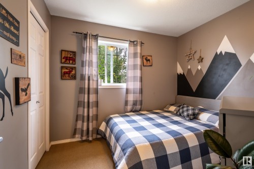 50 150 Edwards Drive, Edmonton, AB - Indoor Photo Showing Bedroom
