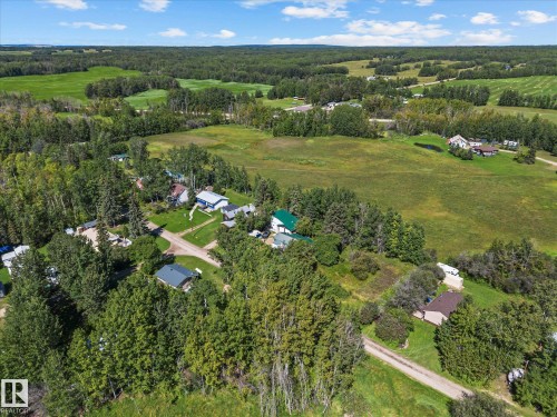 108 5427 Hwy 633, Rural Lac Ste. Anne County, AB 