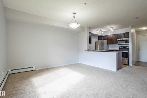 108 5810 Mullen Place, Edmonton, AB - Indoor Photo Showing Kitchen