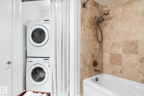 3402 10152 104 Street, Edmonton, AB - Indoor Photo Showing Laundry Room