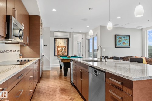 3402 10152 104 Street, Edmonton, AB - Indoor Photo Showing Kitchen With Upgraded Kitchen