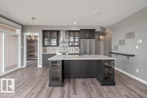 412 10518 113 Street, Edmonton, AB - Indoor Photo Showing Kitchen With Upgraded Kitchen