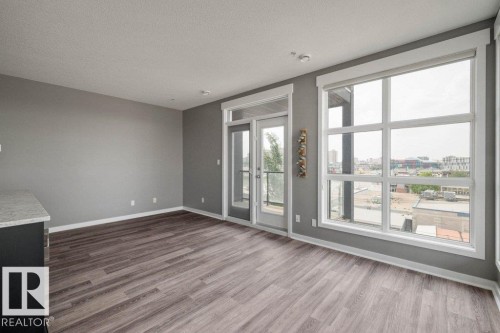 412 10518 113 Street, Edmonton, AB - Indoor Photo Showing Other Room