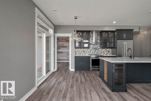 412 10518 113 Street, Edmonton, AB - Indoor Photo Showing Kitchen With Upgraded Kitchen