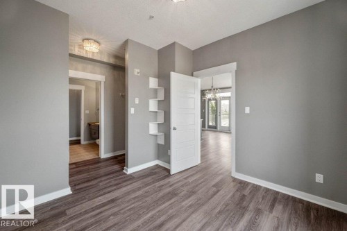 412 10518 113 Street, Edmonton, AB - Indoor Photo Showing Other Room