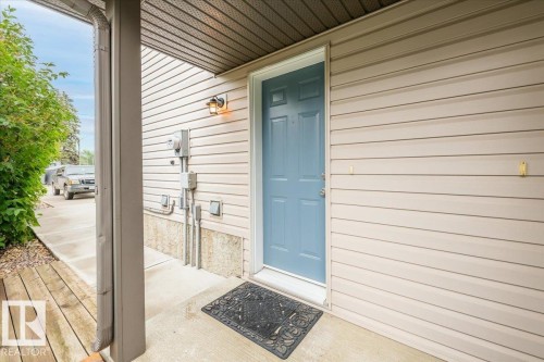 10904 72 Avenue, Edmonton, AB - Outdoor With Exterior