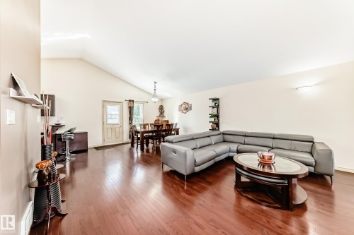1443 37C Avenue, Edmonton, AB - Indoor Photo Showing Living Room
