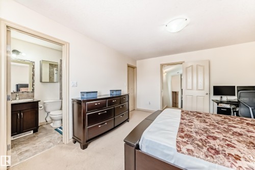 1443 37C Avenue, Edmonton, AB - Indoor Photo Showing Bedroom