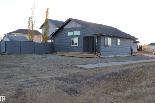 1 Whitetail Way, Mundare, AB - Outdoor