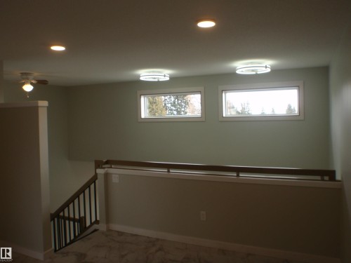 4418 55 Avenue, Barrhead, AB - Indoor Photo Showing Other Room