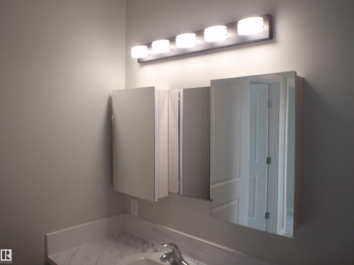 4418 55 Avenue, Barrhead, AB - Indoor