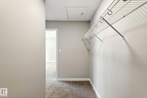 2364 Muckleplum Way, Edmonton, AB - Indoor