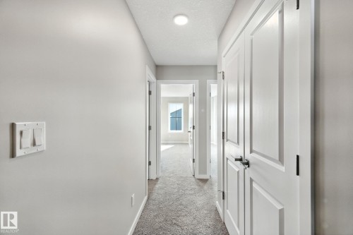 2364 Muckleplum Way, Edmonton, AB - Indoor Photo Showing Other Room