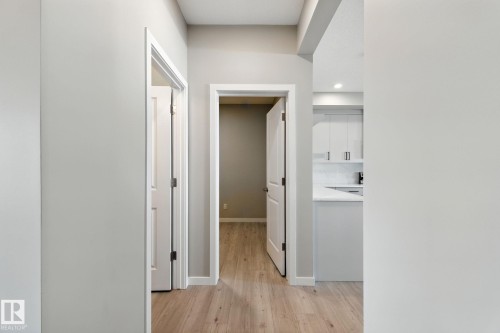 2364 Muckleplum Way, Edmonton, AB - Indoor Photo Showing Other Room